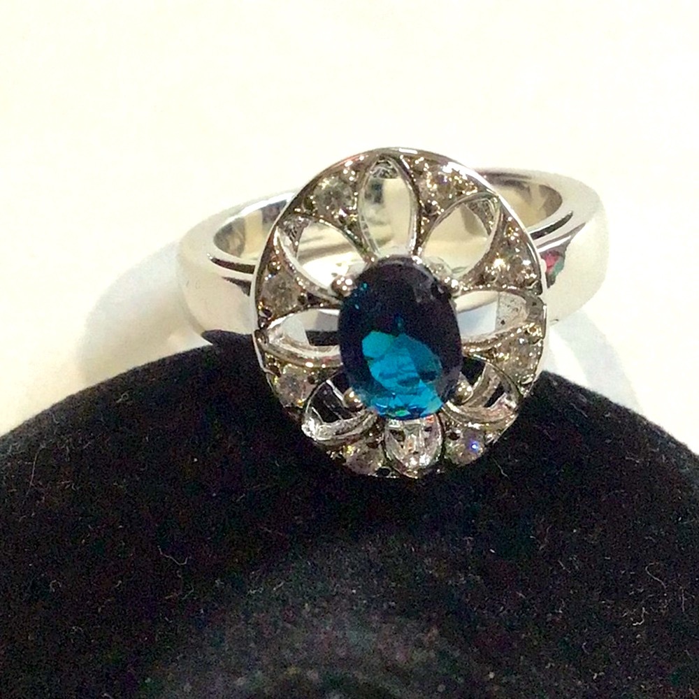 Silver Tone Blue Gemstone Filigree Ring - Size 10
